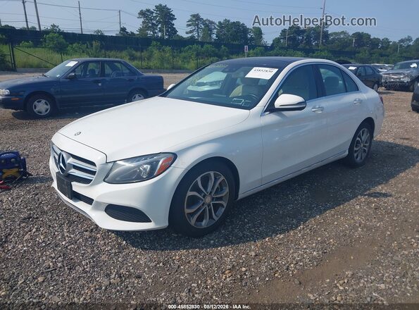 WDDWF4KB2HR235883 2017 MERCEDES-BENZ C-CLASS White Przód lewy