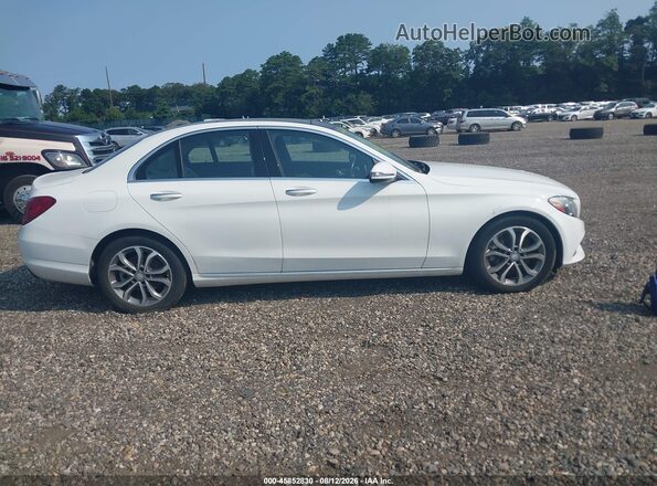 WDDWF4KB2HR235883 2017 MERCEDES-BENZ C-CLASS White Widok wnętrza z tyłu