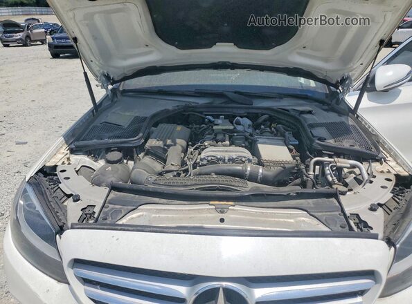 WDDWF4KB2JR403981 2018 MERCEDES-BENZ C White Vista interior trasera