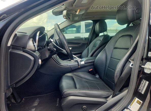WDDWF4KB3GR131675 2016 MERCEDES-BENZ C Черный Вид салона спереди