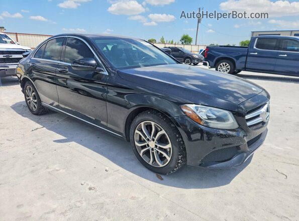 WDDWF4KB3GR131675 2016 MERCEDES-BENZ C Черный Передняя правая четверть