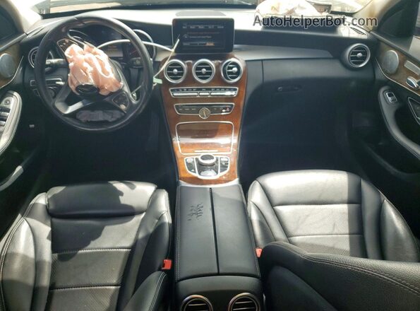 WDDWF4KB5HR225543 2017 MERCEDES-BENZ C Silver Вид панелі приладів