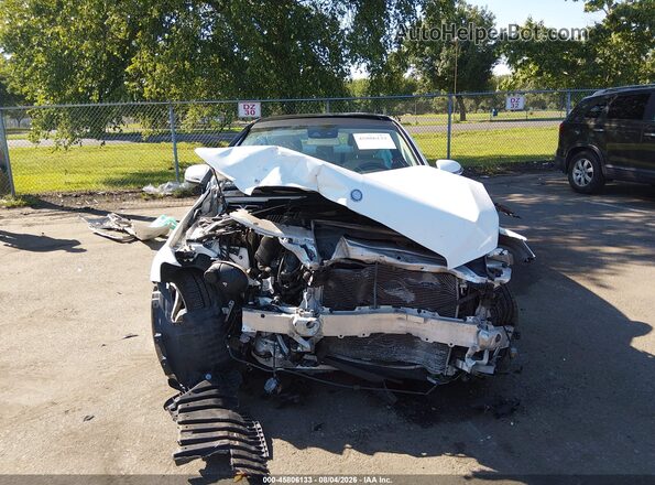 WDDWF4KB6GR133372 2016 MERCEDES-BENZ C-CLASS White Widok zestawu wskaźników