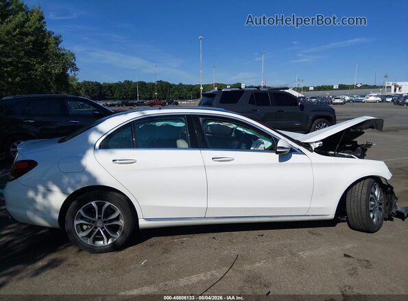 WDDWF4KB6GR133372 2016 MERCEDES-BENZ C-CLASS White Widok wnętrza z tyłu