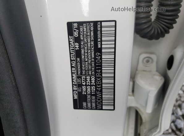 WDDWF4KBXJR411049 2018 MERCEDES-BENZ C White ძრავის განყოფილების ხედი