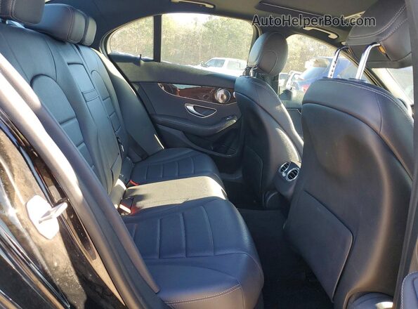 WDDWF8EB3LR552342 2020 MERCEDES-BENZ C Black Widok tylnych siedzeń