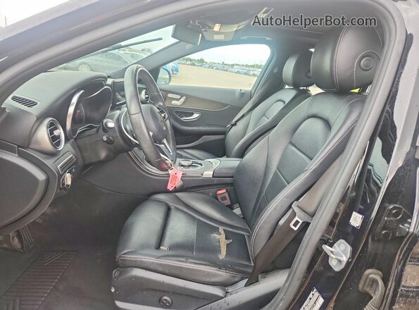 WDDWF8EB4KR483739 2019 MERCEDES-BENZ C Black Вид салону спереду
