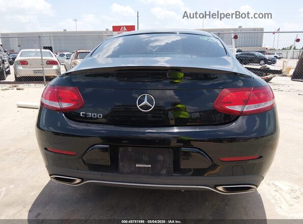 WDDWJ4JB0HF462569 2017 MERCEDES-BENZ C-CLASS Черный 