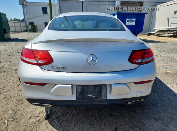 WDDWJ4JB1JF731958 2018 MERCEDES-BENZ C Silver Вид ззаду