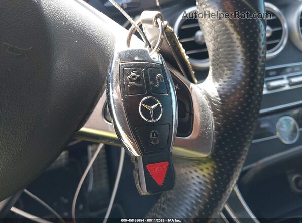 WDDWJ4JB5HF343416 2017 MERCEDES-BENZ C-CLASS Серый Вид панели приборов