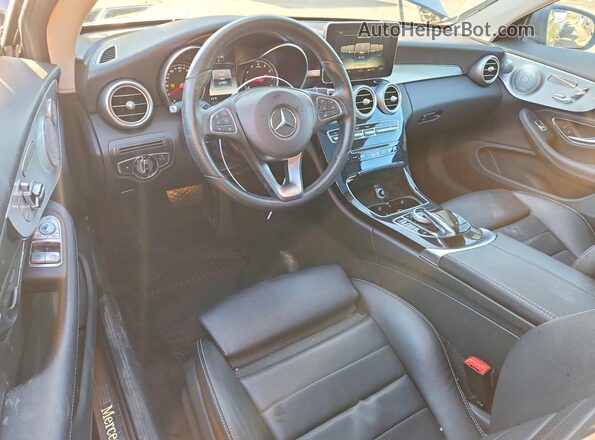 WDDWJ4KB7HF403596 2017 MERCEDES-BENZ C Black Vista del salpicadero