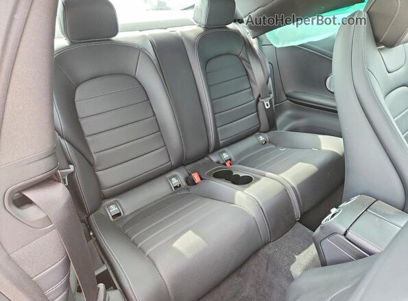 WDDWJ4KB8HF405941 2017 MERCEDES-BENZ C Черный Вид задних сидений