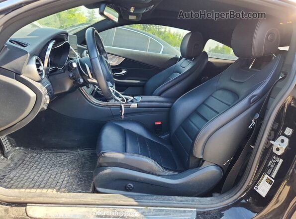 WDDWJ4KB9JF630150 2018 MERCEDES-BENZ C Black Вид салону спереду