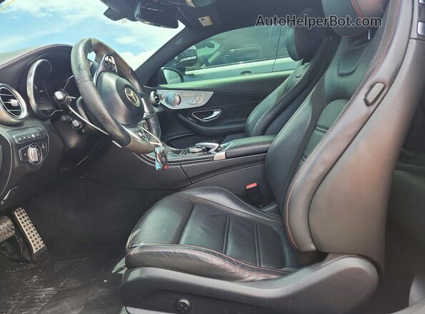 WDDWJ6EB8JF612763 2018 MERCEDES-BENZ C Black Widok wnętrza z przodu