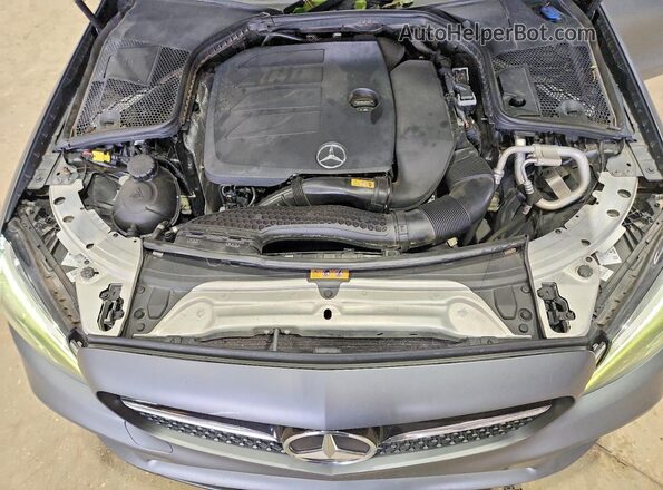 WDDWJ8DB2KF775262 2019 MERCEDES-BENZ C Gray Vista interior trasera