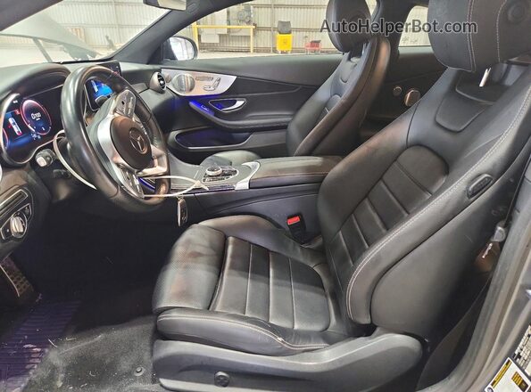 WDDWJ8DB2KF775262 2019 MERCEDES-BENZ C Gray Vista interior delantera