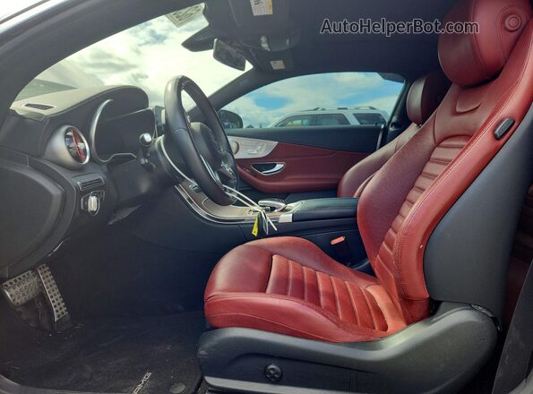 WDDWJ8EBXKF767957 2019 MERCEDES-BENZ C Серый Вид салона спереди