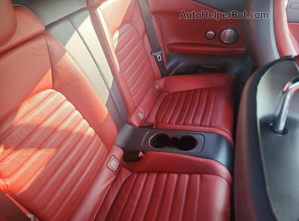 WDDWK4KB4HF465311 2017 MERCEDES-BENZ C White Widok tylnych siedzeń
