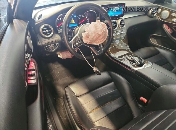 WDDWK8DB0LF950638 2020 MERCEDES-BENZ C Black Vista del salpicadero