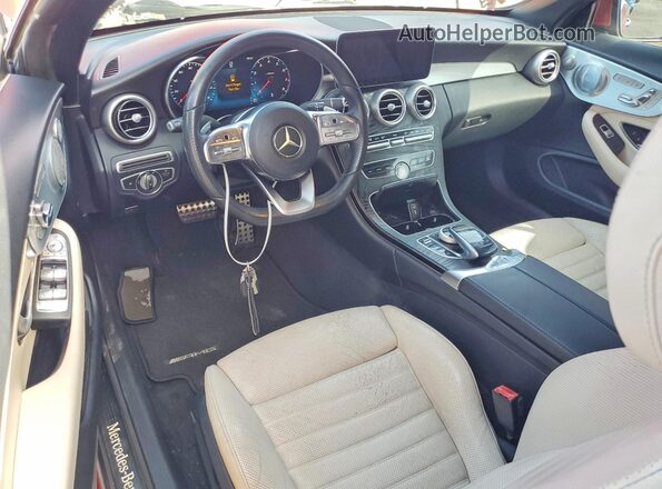 WDDWK8DB6KF844211 2019 MERCEDES-BENZ C Red Widok deski rozdzielczej