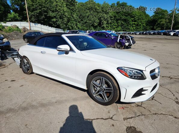 WDDWK8EB4KF785299 2019 MERCEDES-BENZ C Белый Передняя правая четверть