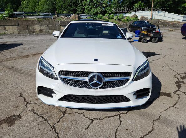 WDDWK8EB4KF785299 2019 MERCEDES-BENZ C Белый Вид спереди