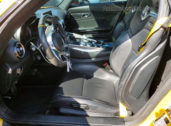 WDDYJ7JAXGA008097 2016 MERCEDES-BENZ AMG Желтый Вид салона спереди