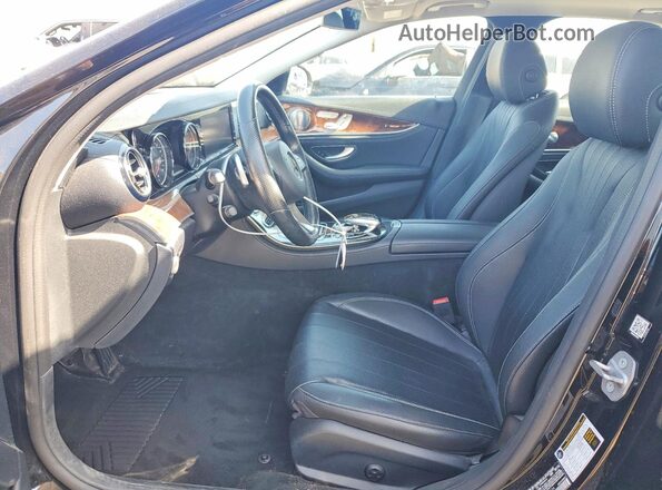 WDDZF4JB0HA069554 2017 MERCEDES-BENZ E Black Вид салону спереду
