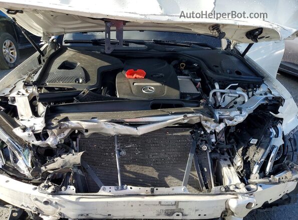 WDDZF4JB0JA381377 2018 MERCEDES-BENZ E White Вид задньої частини салону