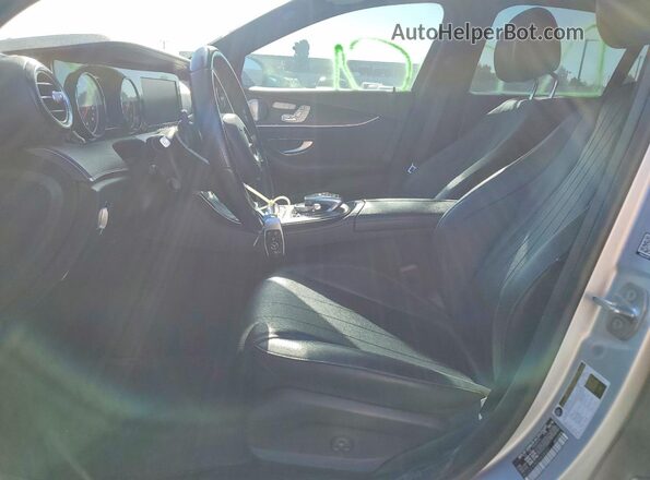 WDDZF4JB0JA458037 2018 MERCEDES-BENZ E Silver Widok wnętrza z przodu