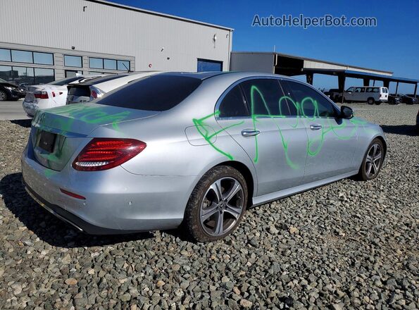 WDDZF4JB0JA458037 2018 MERCEDES-BENZ E Silver Tył prawy