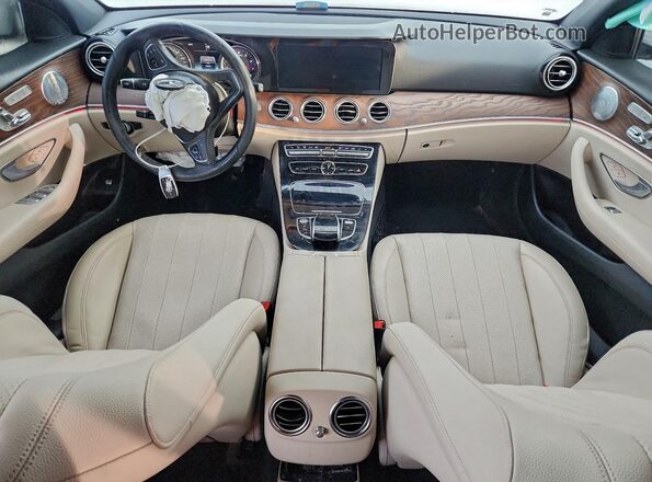 WDDZF4JB1HA007581 2017 MERCEDES-BENZ E White Առջևի վահանակի տեսք