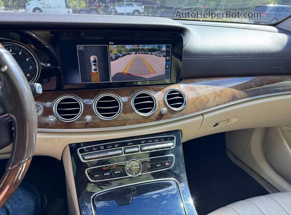 WDDZF4JB3HA210133 2017 MERCEDES-BENZ E White უკანა სავარძლების ხედი