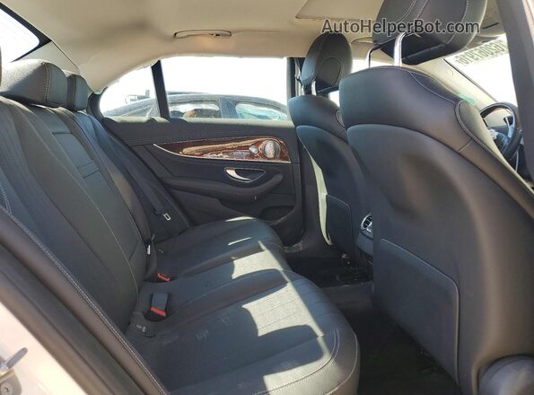 WDDZF4JB3JA342170 2018 MERCEDES-BENZ E White Vista de los asientos traseros