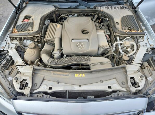 WDDZF4JB3JA439305 2018 MERCEDES-BENZ E Silver Rear interior view