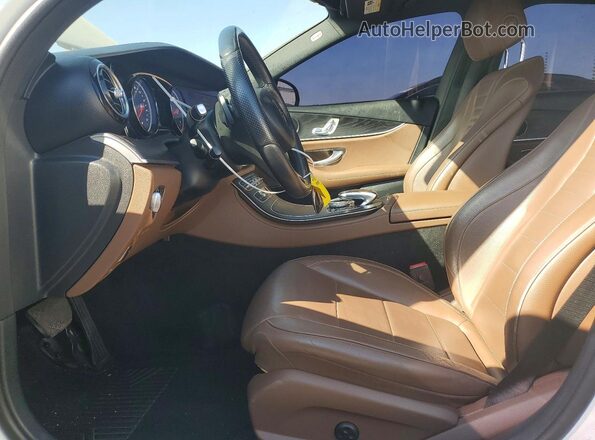 WDDZF4JB3JA457593 2018 MERCEDES-BENZ E White Vista interior delantera