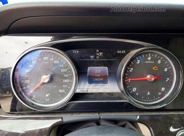 WDDZF4JB4KA520055 2019 MERCEDES-BENZ E Red ხელსაწყოთა პანელის ხედი