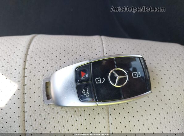 WDDZF4JB5HA034248 2017 MERCEDES-BENZ E-CLASS Белый Вид панели приборов