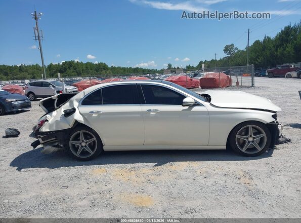 WDDZF4JB5HA034248 2017 MERCEDES-BENZ E-CLASS Белый Вид задней части салона