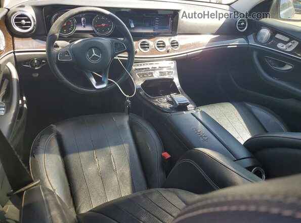 WDDZF4JB5HA056976 2017 MERCEDES-BENZ E Gray Առջևի վահանակի տեսք