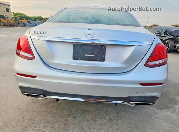 WDDZF4JB5HA260855 2017 MERCEDES-BENZ E Silver Вид ззаду