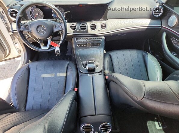 WDDZF4JB5JA395047 2018 MERCEDES-BENZ E Silver Dashboard view