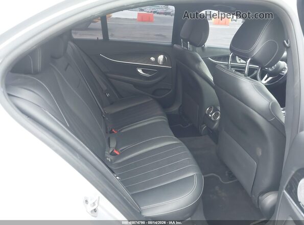 WDDZF4JB5KA626336 2019 MERCEDES-BENZ E-CLASS Silver VIN კოდის სტიკერის ხედი