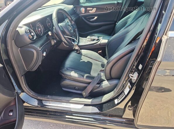 WDDZF4JB6JA314668 2018 MERCEDES-BENZ E Black Вид салону спереду