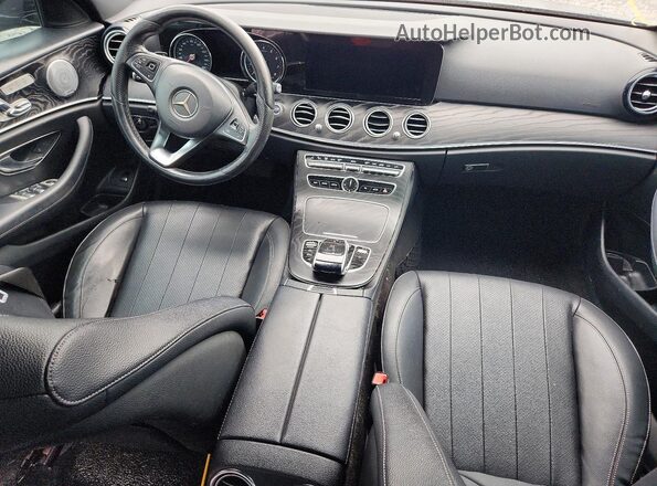WDDZF4JB6JA314668 2018 MERCEDES-BENZ E Black Вид панелі приладів