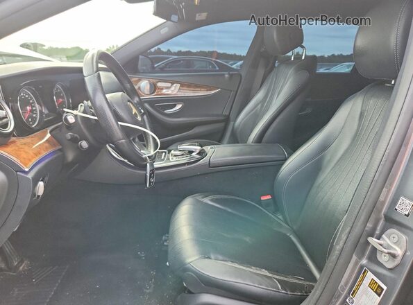 WDDZF4JB7HA028712 2017 MERCEDES-BENZ E Gray წინა სალონის ხედი