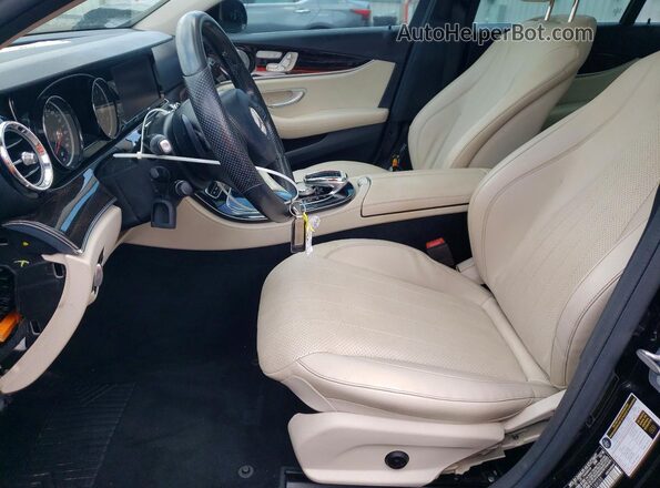 WDDZF4JB7HA188055 2017 MERCEDES-BENZ E Черный Вид салона спереди