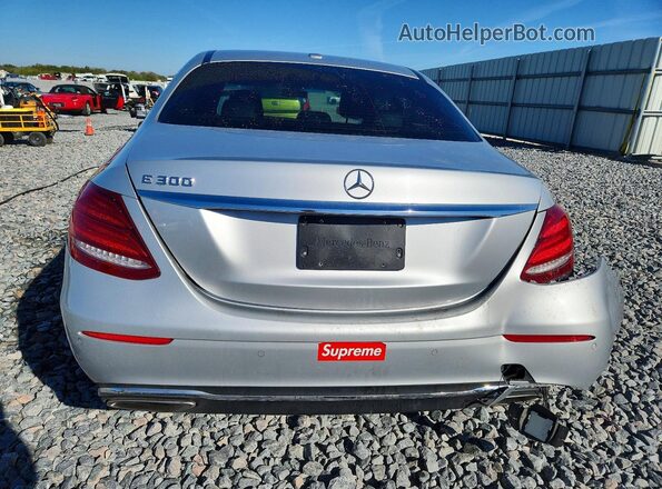 WDDZF4JB8HA102333 2017 MERCEDES-BENZ E Gray Widok z tyłu