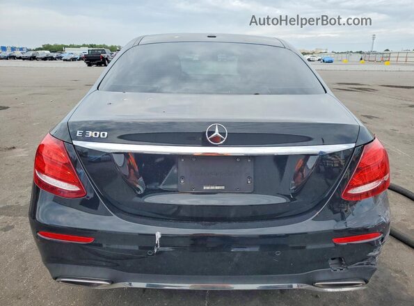 WDDZF4JB9JA445741 2018 MERCEDES-BENZ E Black უკანა ხედი