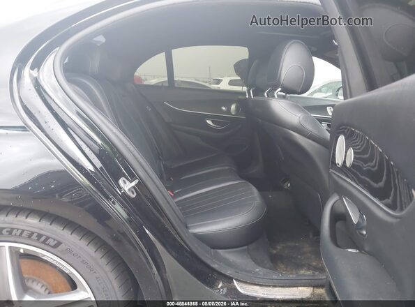 WDDZF4JBXKA551990 2019 MERCEDES-BENZ E-CLASS Black Вид наклейки з VIN-кодом
